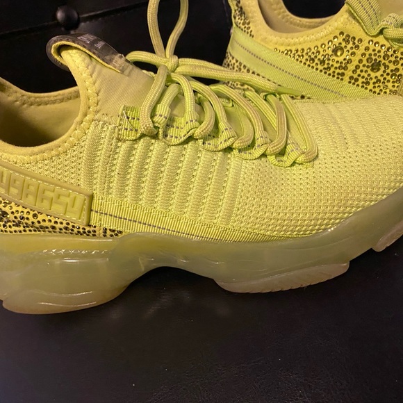 STEVE MADE BLING - Picture 4 of 6